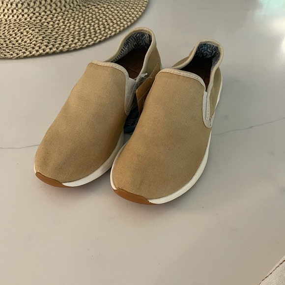 Reef Rover Slip-on NWT - Picture 2 of 3